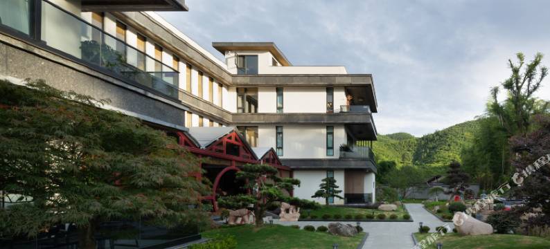 安吉那片海·温泉度假高端私域旅居(余村两山景区店)图片