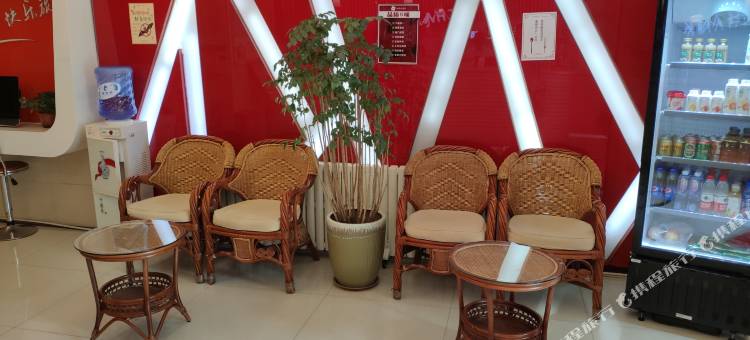 悦客优精选酒店图片