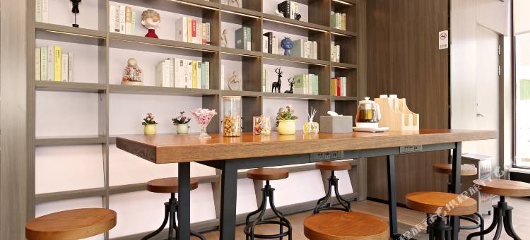 汉庭酒店(三河燕郊火车站店)图片