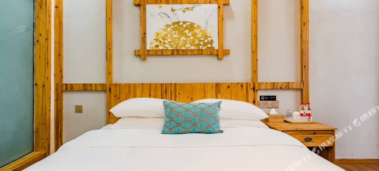 花筑·张家界时光语民宿(国家森林公园溪布街店)图片