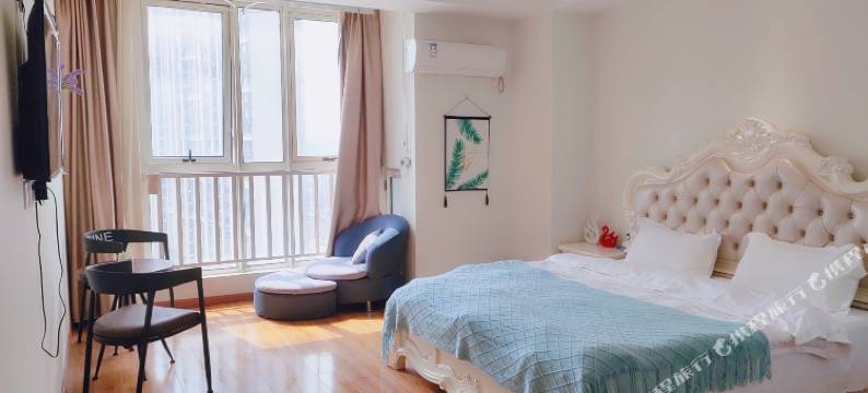 欧若拉公寓(扬州万达店)图片