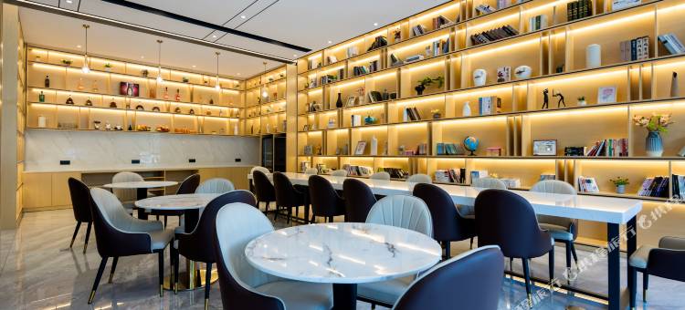 壹号优客酒店(东莞石排公园利丰广场店)图片