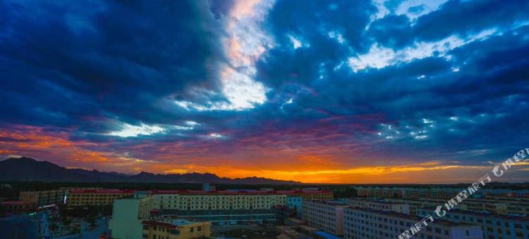 都兰金翔饭店图片