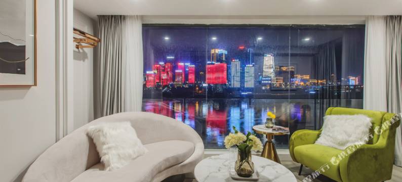 ART·高空全江景公寓(重庆洪崖洞店)图片