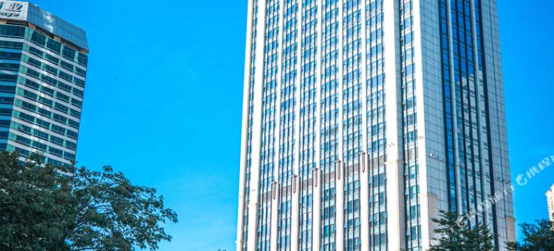 深圳乐家•城景酒店公寓 Cloud&Cityscape(深圳东门老街万象城店)图片