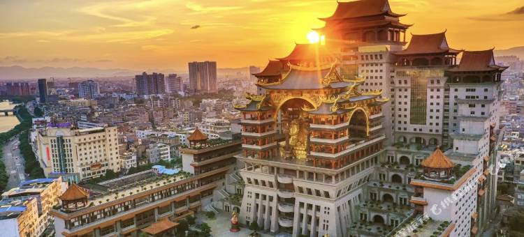 优范Light酒店(玉林国际会展中心云天文化城店)图片