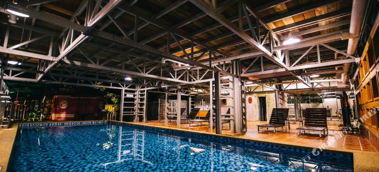 安顺里克度假村(Rick Resort Teluk Intan)图片