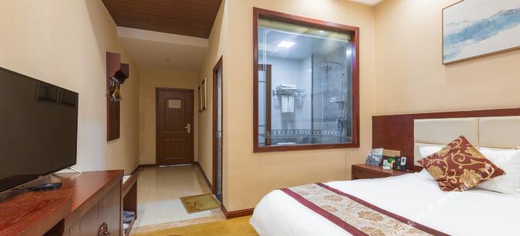 双龙酒店(大理州宾川汽车客运站店)图片