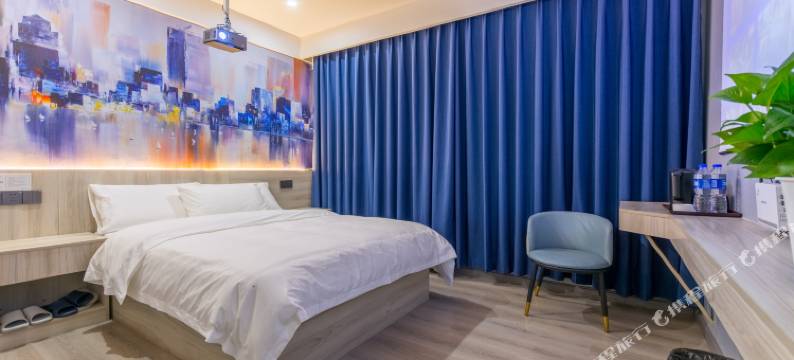 悦思特酒店(新县火车站店)图片