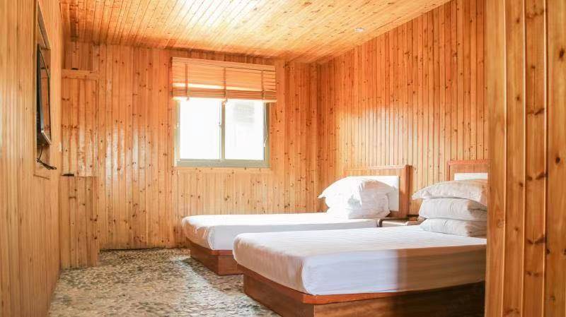 舟山东极岛那片海宾馆