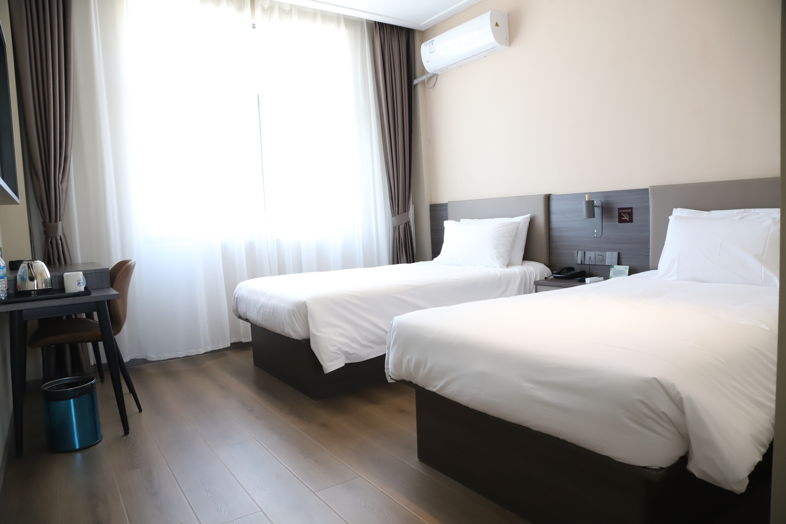 Huianda Traveler-Inn Hotel (Yichun Zhangshu East Station) Hotel Overview