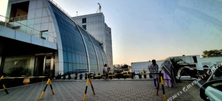 阿克巴尔斯基纳拉酒店(Akbars Kinara)图片