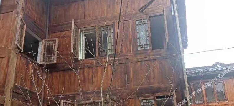 西江千户苗寨苗阿丽民宿(观景台店)图片