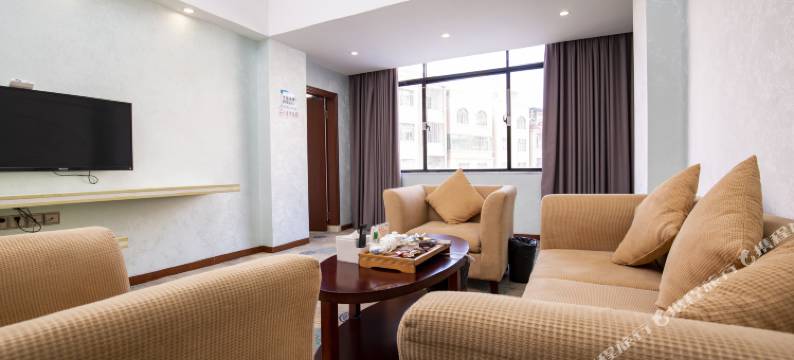 威尼斯假日酒店(水东红树林栈道店)图片