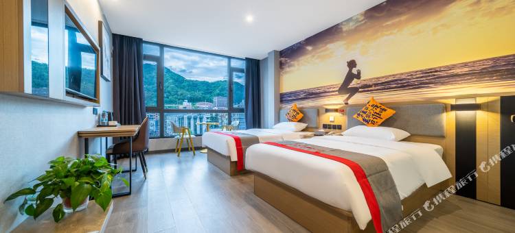 亚悦酒店(商洛柞水锦阳小区店)图片