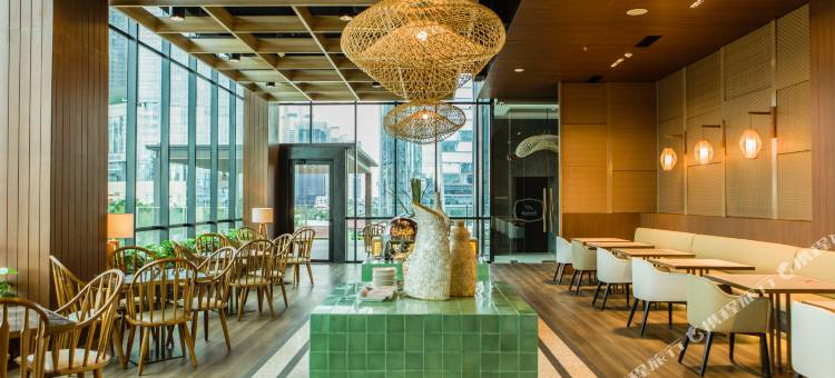 艾维沙套房酒店(Avissa Suites)图片