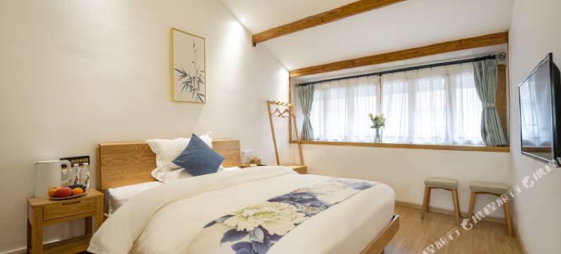 丽江见素抱朴客栈图片