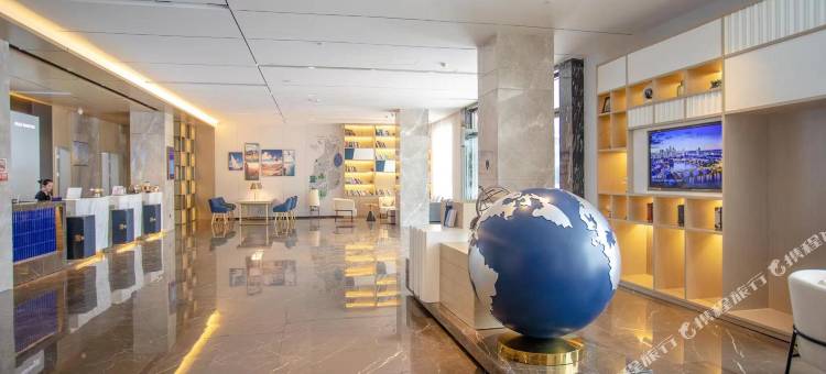 凯里亚德酒店(东方环岛公路店)图片