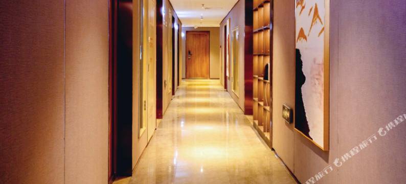 原宿智能商务精品客栈(长春车城万达店)图片