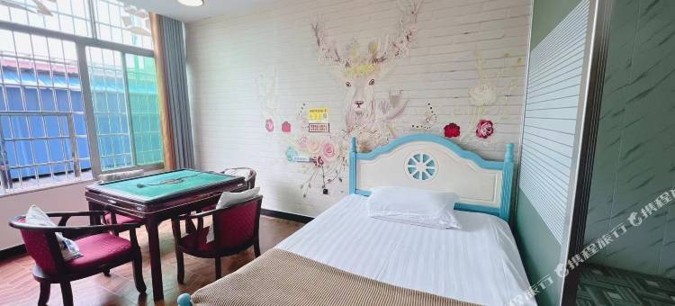 华华超市宾馆(常德职业技术学院店)图片