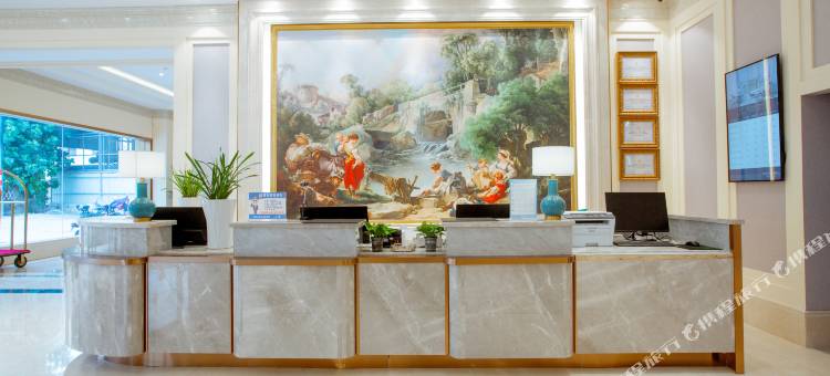 维也纳智好酒店(布拖火把广场店)图片
