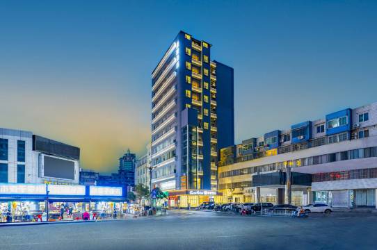 丽橙酒店·趣(宜昌夷陵小溪塔店)