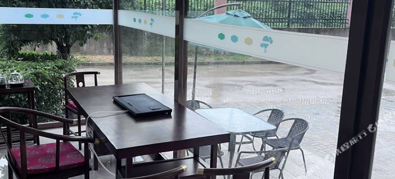 随州天梦绿飞行酒店图片