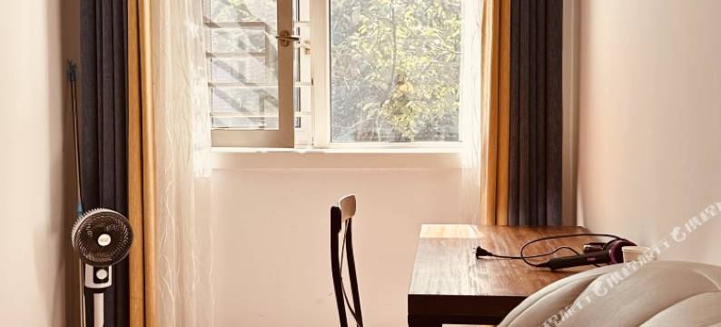 归仰一方青旅小栈(安顺顾府街店)图片