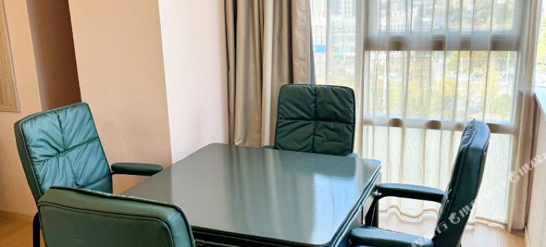 临泉欧铂酒店图片