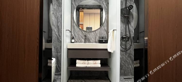 望谟乾望大酒店(妇幼保健院二中店)图片