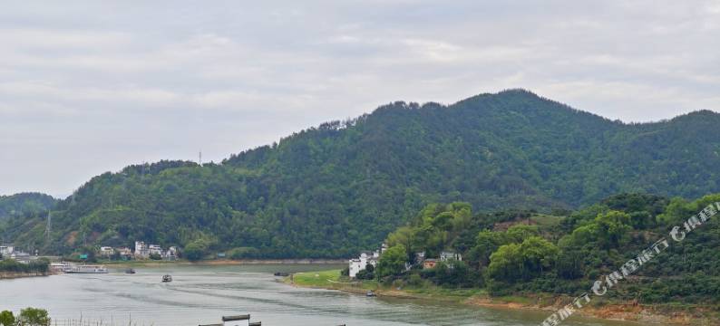 歙县云上逸居民宿(新安江山水画廊风景区店)图片