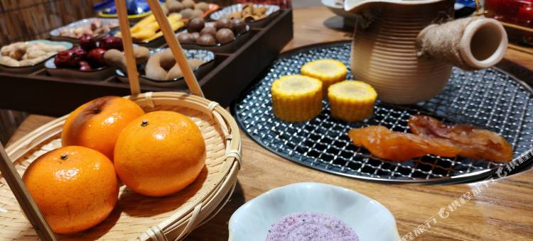 花筑·邻家小院(二道白河长白山高铁站店)图片