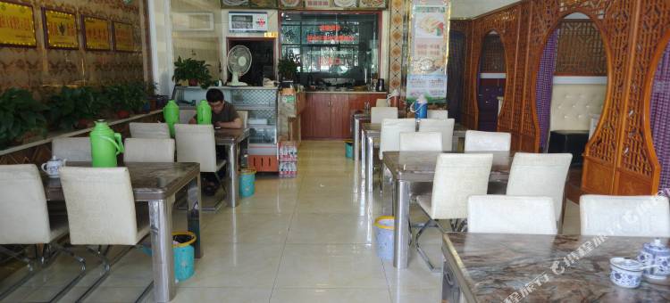 格尔木龙鹏商务宾馆图片