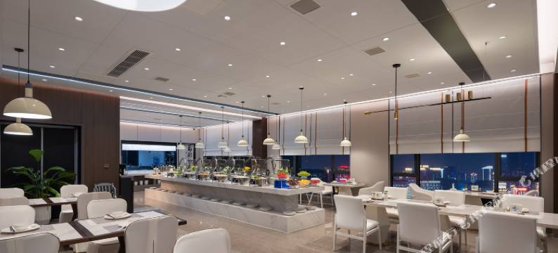 潇湘云梦国际大酒店(凤凰古城店)图片