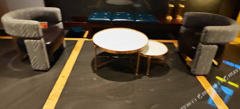 岚县帝豪蓝宝酒店图片