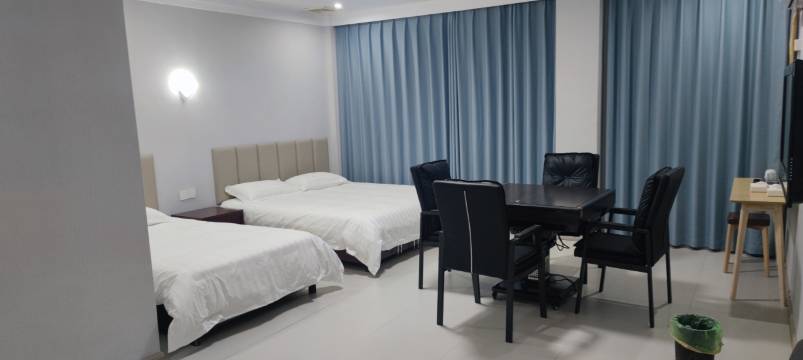 阿波罗宾馆(永修高铁站白莲广场店)