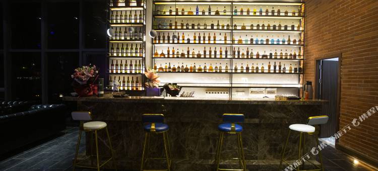 芙蓉镇茶兮泰假日酒店图片