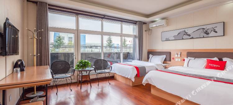 骏怡连锁酒店(青岛红岛高新区方特梦幻王国店)图片