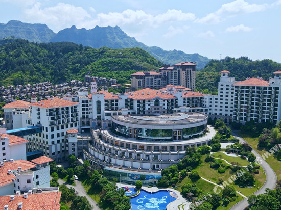 张家界碧桂园凤凰套房酒店