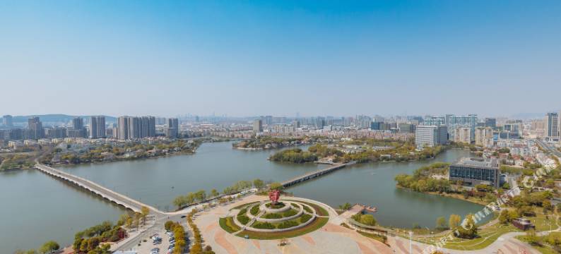 蓝湾酒店公寓(南京百家湖景枫中心店)图片