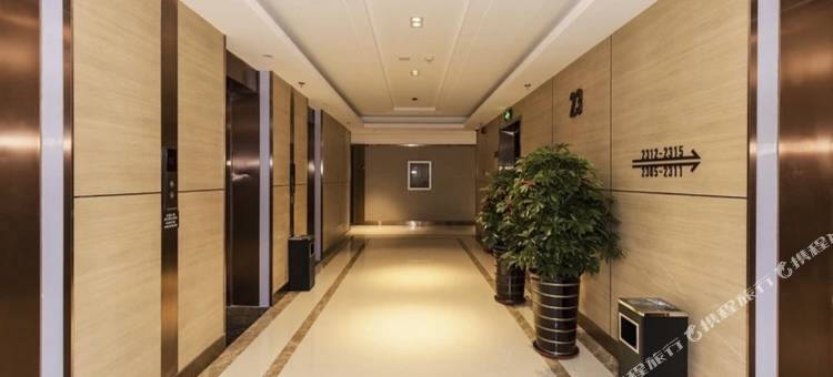 青橙酒店式公寓(大连金州安盛广场瑞柏中心店)图片