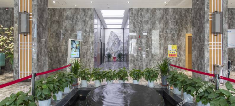 雅斯特美途酒店(人信汇白云路店)图片