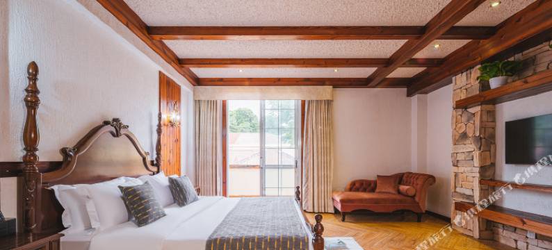 南京鹿鸣山居图片