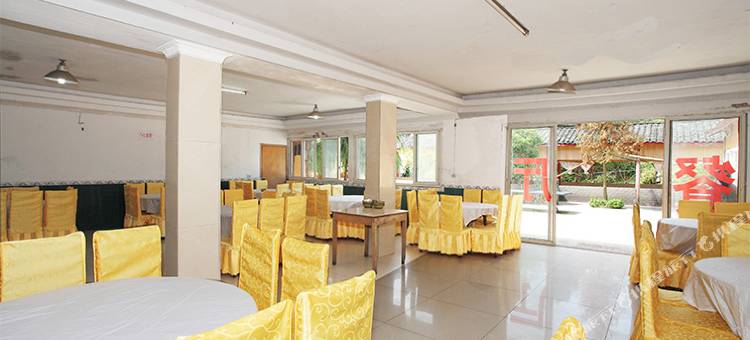四面山桃花岛山庄图片