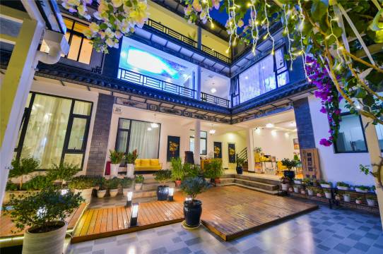 大理神秘花园客栈(大理古城店)