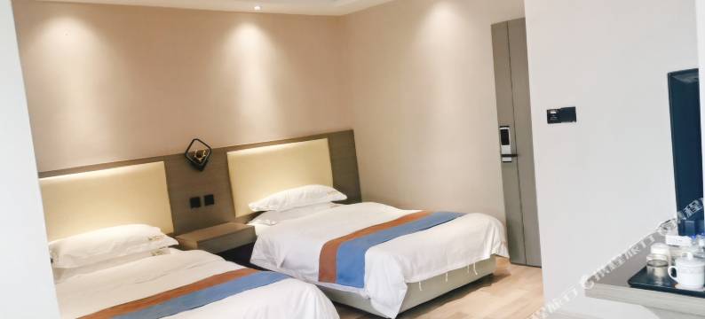 临沧泊曼优选酒店图片