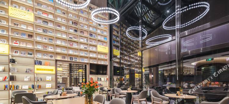 无锡南长街太湖广场亚朵S酒店图片