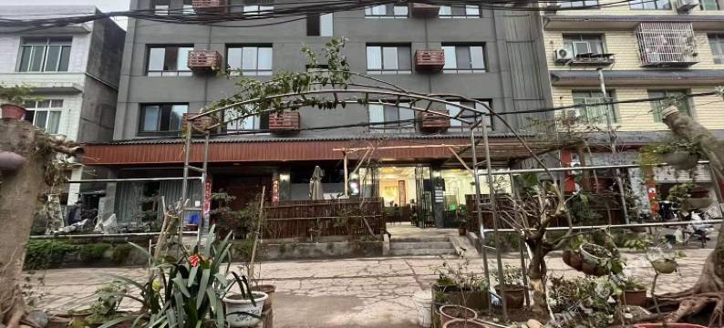 乐山佛苑客栈图片