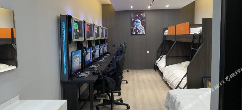 常山撸友电竞酒店(东明湖公园店)图片