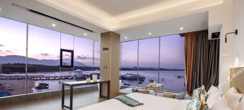 好望角·Surfing智能海景民宿(蜈支洲岛后海店)图片